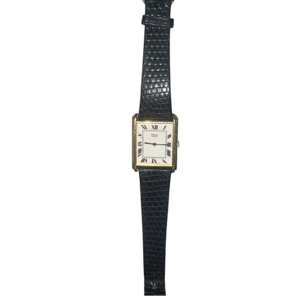CCLASSIC SEIKO ROMAN NUMBER BLACK LEATHER STRAP LADIES WATCH * WORKING - Picture 2 of 10